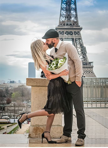 photographe tour eiffel  trocadero bir-Hakeim paris - séance photo - shooting prix